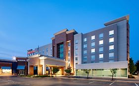 Hampton Inn & Suites St. Louis At Forest Park